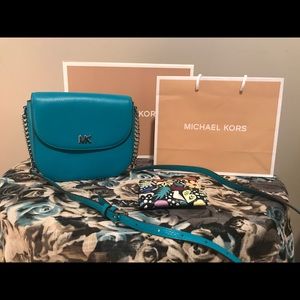 Michael Kors Half Dome Crossbody - Turquoise